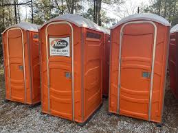 Portable Toilet Rental for Emergency Services in Findlay, OH